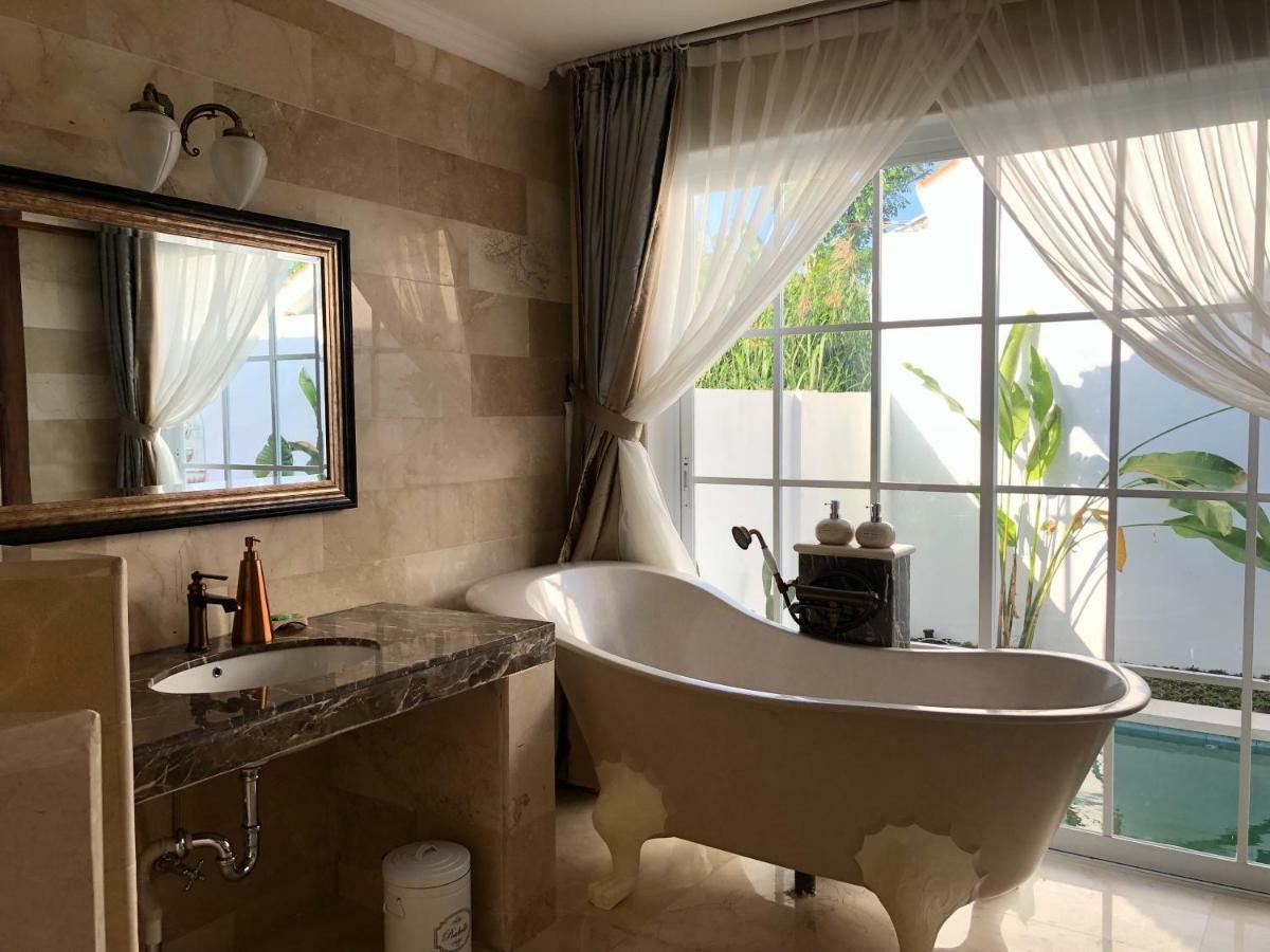 Villa Hikari Bali Семиньяк Экстерьер фото